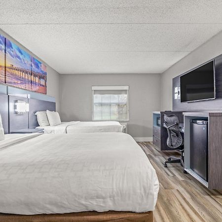 מלון Mango Clarion Pointe Tampa-Brandon Near Fairgrounds And Casino מראה חיצוני תמונה