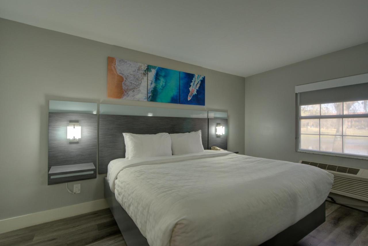 מלון Mango Clarion Pointe Tampa-Brandon Near Fairgrounds And Casino מראה חיצוני תמונה
